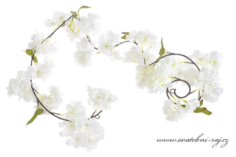 Girlanda s květy višně