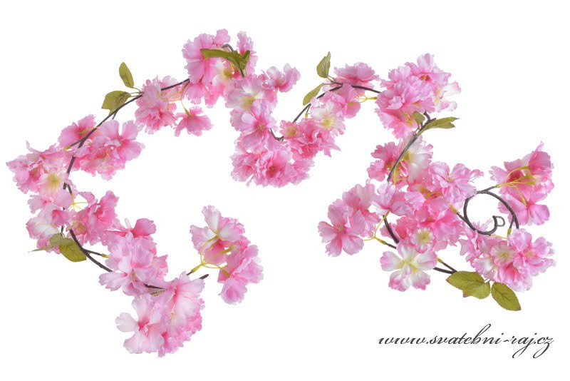 Girlanda s růžovými květy višně