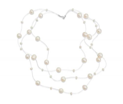 Jemné svatební náhrdelníky z perel na vlasci.