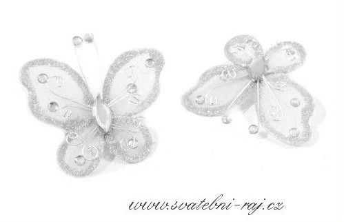 Zobrazit detail - Motýlek s kamínkem v bílé barvě