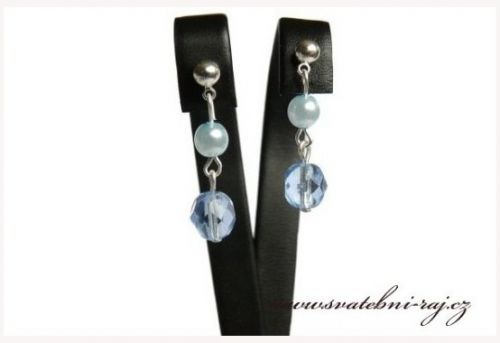 Zobrazit detail - Jemné náušnice s modrými perlami