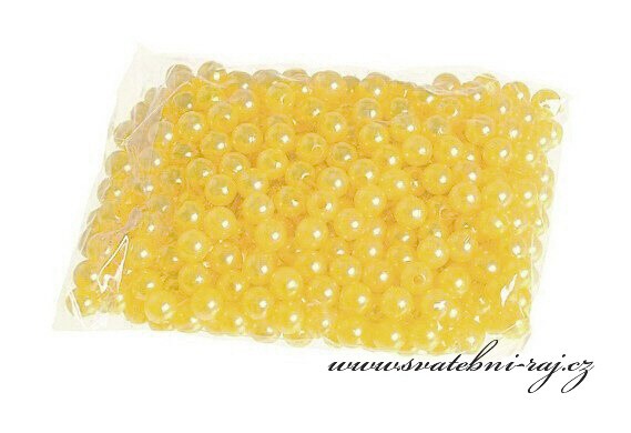 Žluté perličky v průměru 5 mm