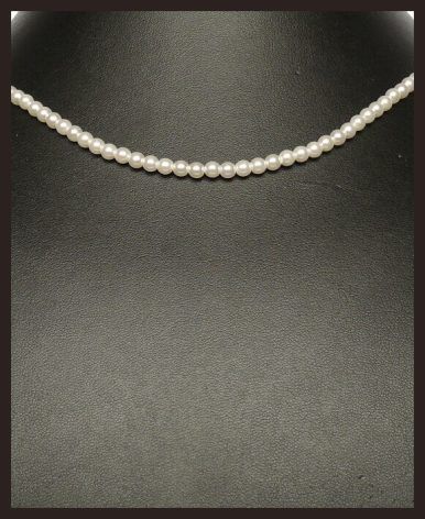 Perlový náhrdelník bílý, 4 mm perly
